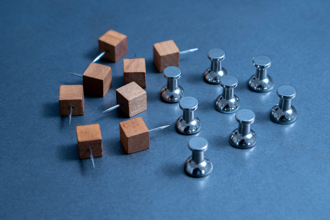 FluidStance Magnets & Pushpins Combo