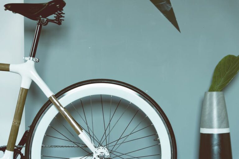 6 Design Hacks That Will Add Movement to Your Workday - FluidStance