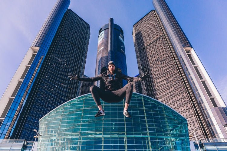 What Moves You: For Yoga Dan, Mind, Body and Soul Come Together in Movement - FluidStance