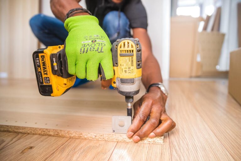 4 DIY Tricks to Refresh Your Workspace - FluidStance