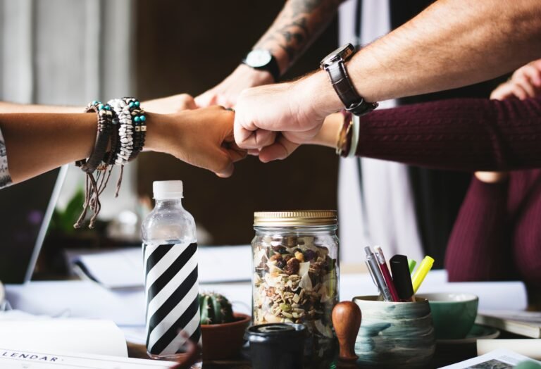 5 Fun Office Wellness Challenges - FluidStance