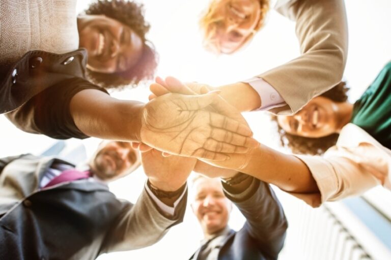 5 Tips for Launching a Company Health and Wellness Program - FluidStance