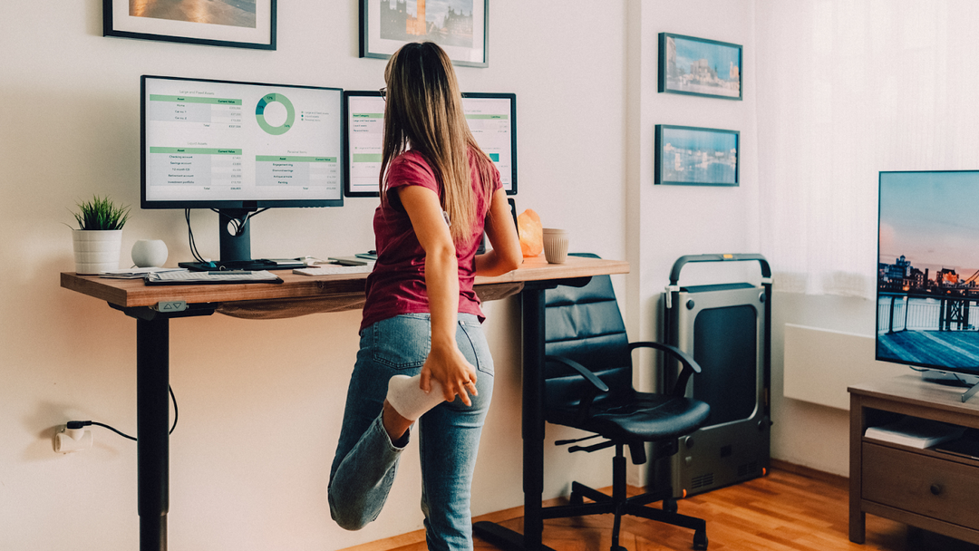 How Long Should You Stand At A Standing Desk? The Ideal Balance