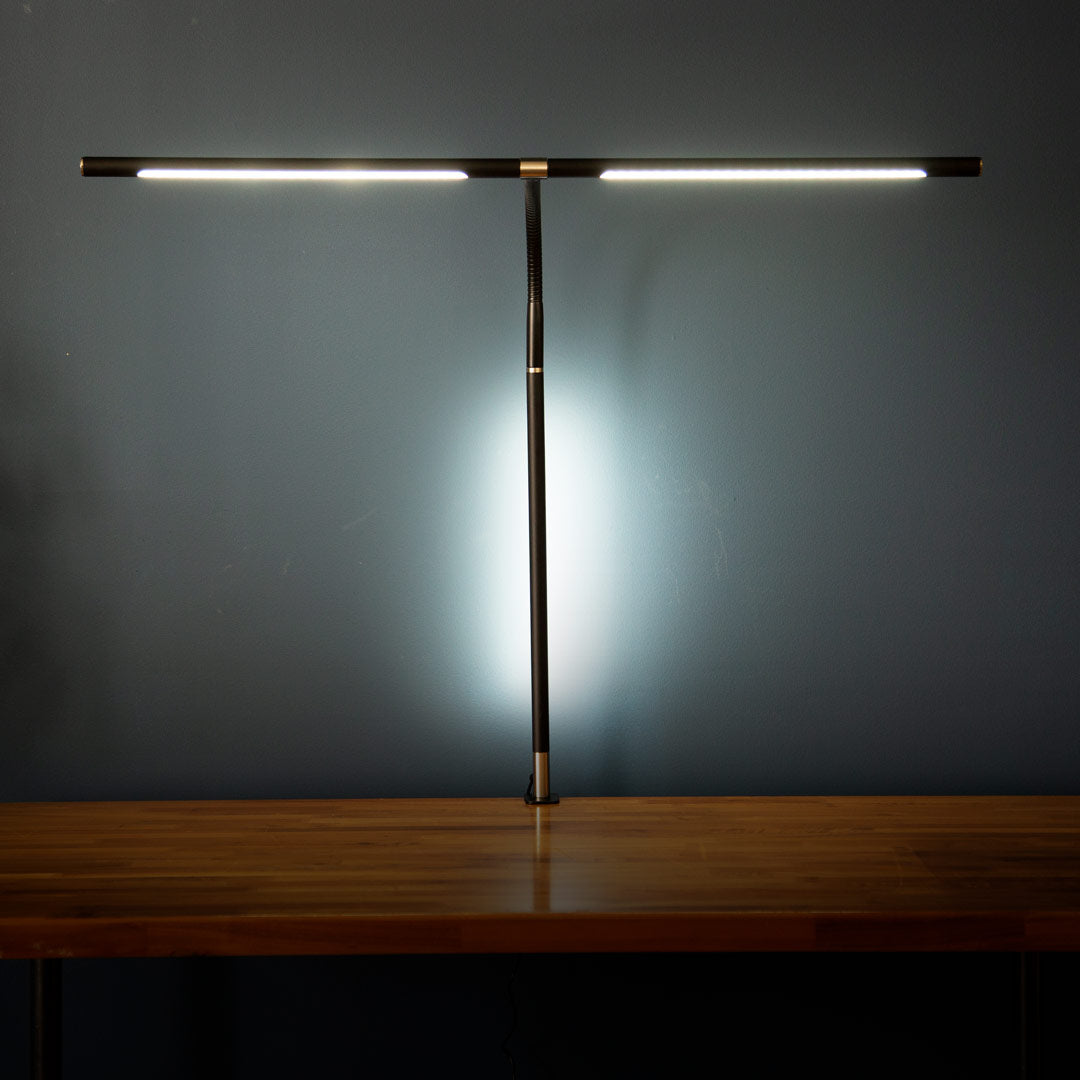 Fluidstance Accessories Black Secondhand Illum Desk Lamp